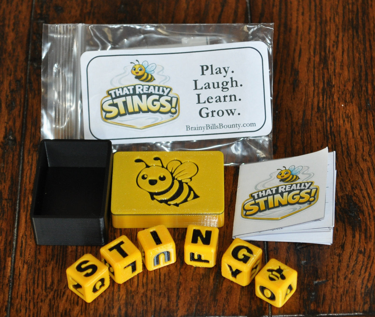THAT REALLY STINGS!™ – A Risky Word Dice Game